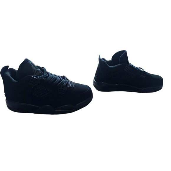 Air Jordan 4 Retro Black Cat (2025) Men Size 8.5/ Women Size 10 (New W/O Box)